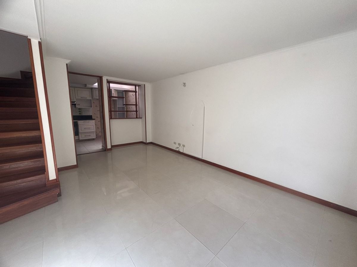 Casa en venta en Cerros De Suba, Bogotá · foto 3 de 20