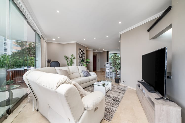 Apartamento de 3 alcobas en arriendo en La Florida, Medellín, 200 m² · foto 2 de 18
