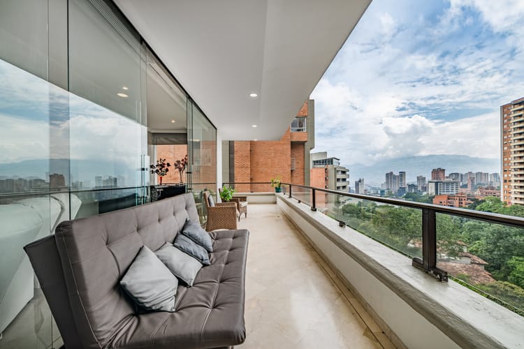 Apartamento de 3 alcobas en arriendo en La Florida, Medellín, 200 m² · foto 11 de 18