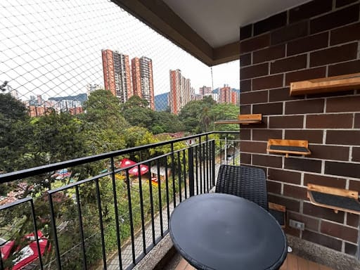 Apartamento de 2 alcobas en venta en San Remo, Sabaneta, 56 m² · foto 2 de 14