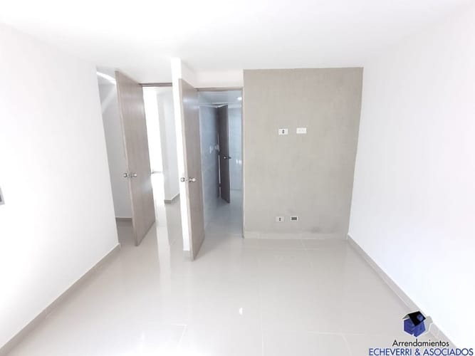 Apartamento de 2 alcobas en arriendo en La Mina, Envigado, 52 m² · foto 6 de 10