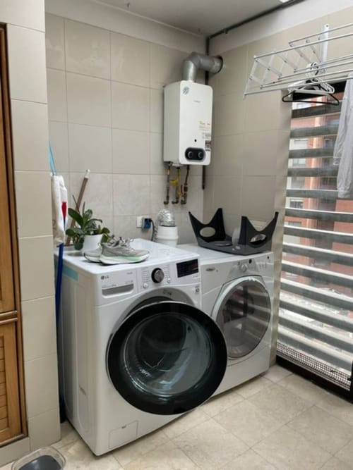 Apartamento en venta en La Carolina, Bogotá · foto 10 de 24