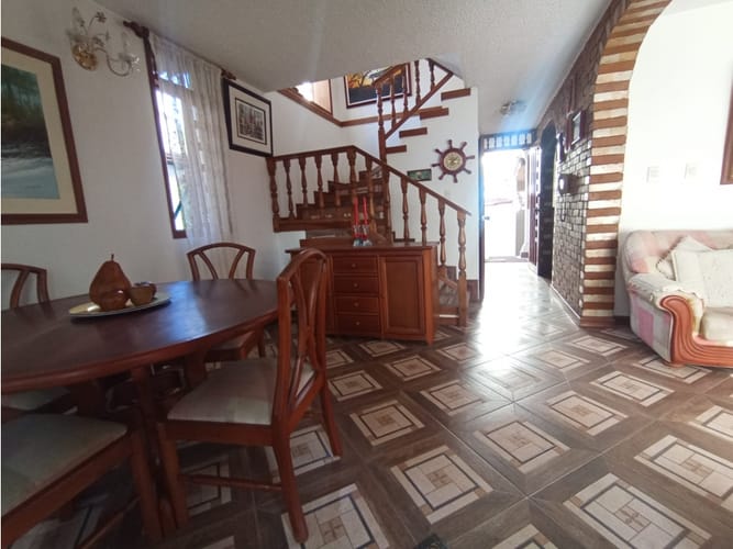 Casa de 3 alcobas en venta en Caudal Norte Oriental, Villavicencio, 147 m² · foto 6 de 24