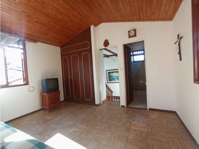 Casa de 3 alcobas en venta en Caudal Norte Oriental, Villavicencio, 147 m² · foto 12 de 24