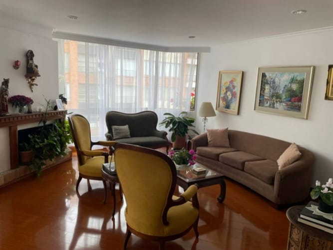 Apartamento en venta en Santa Barbara Occidental, Bogotá · foto 16 de 24