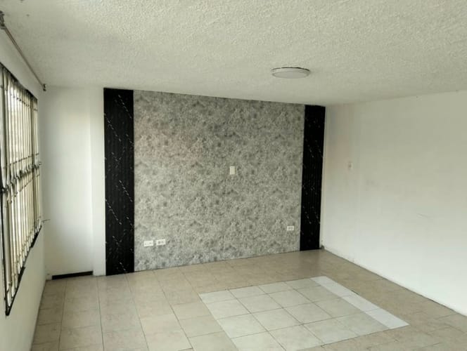 Apartamento de 4 alcobas en arriendo en Quiroga Sur, Bogotá, 150 m² · foto 2 de 17
