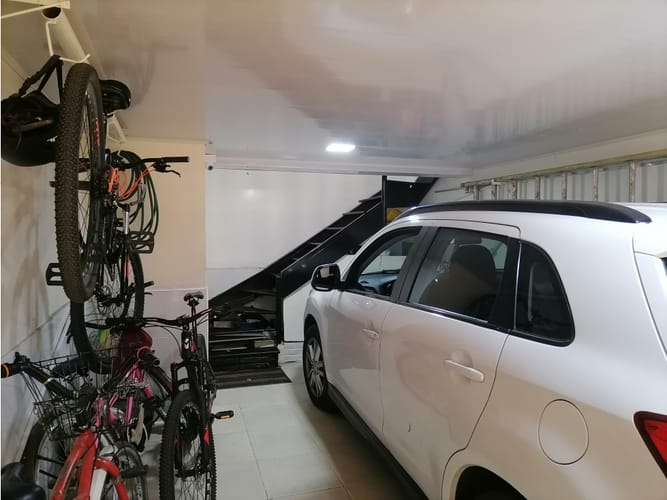 Casa de 4 alcobas en venta en Versalles, Bogotá, 231 m² · foto 2 de 21