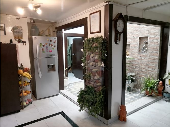 Casa de 4 alcobas en venta en Versalles, Bogotá, 231 m² · foto 5 de 21