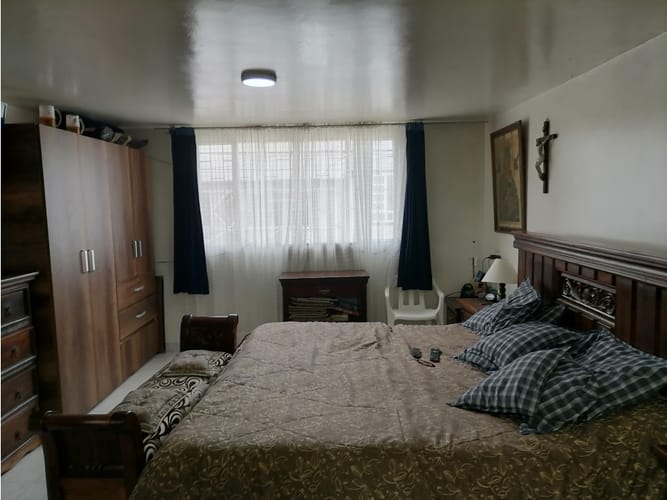 Casa de 4 alcobas en venta en Versalles, Bogotá, 231 m² · foto 9 de 21