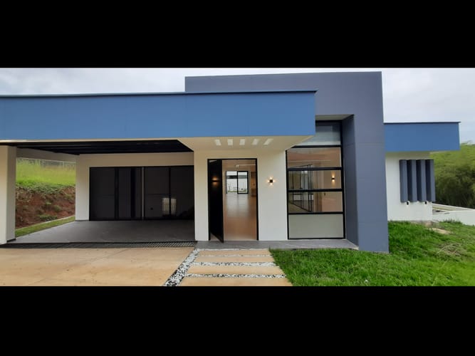 Casa de 3 alcobas en venta en Cerritos, Pereira, 410 m² · foto 3 de 24