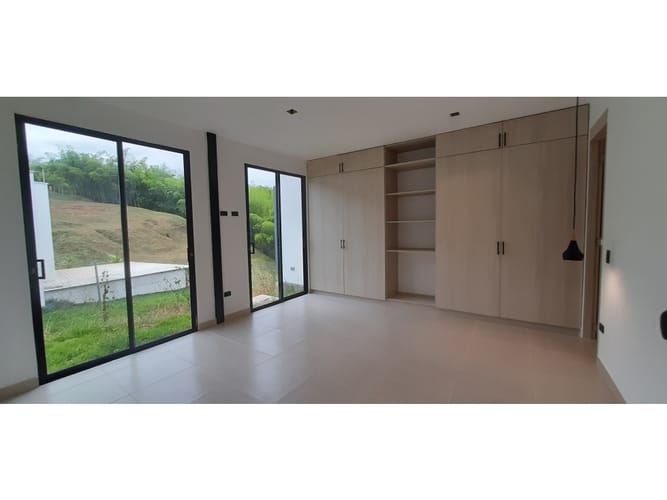 Casa de 3 alcobas en venta en Cerritos, Pereira, 410 m² · foto 23 de 24