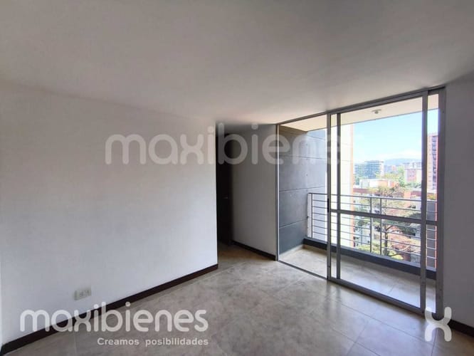 Apartamento de 3 alcobas en arriendo en Cumbres, Envigado, 90 m² · foto 3 de 15