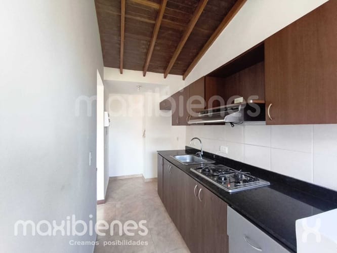Apartamento de 3 alcobas en arriendo en Cumbres, Envigado, 90 m² · foto 6 de 15