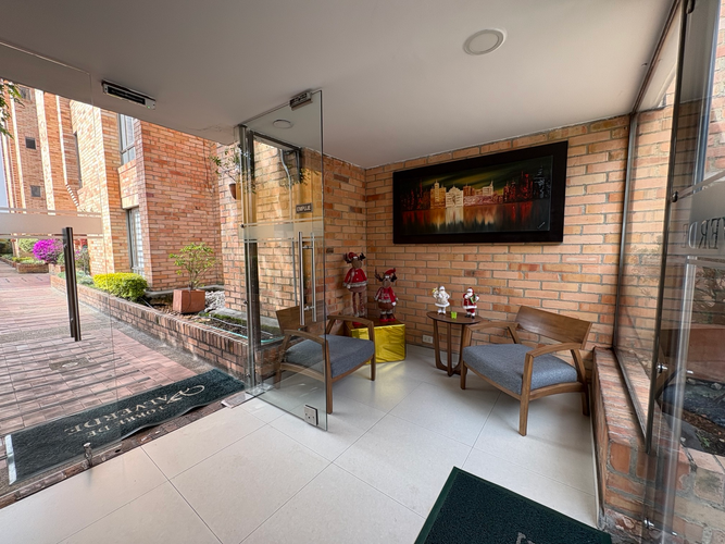 Apartamento de 3 alcobas en arriendo en Cedritos, Bogotá, 90 m² · foto 4 de 19