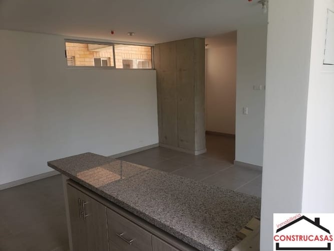 Apartamento de 2 alcobas en arriendo en Calasanz Parte Alta, Medellín, 67 m² · foto 6 de 21