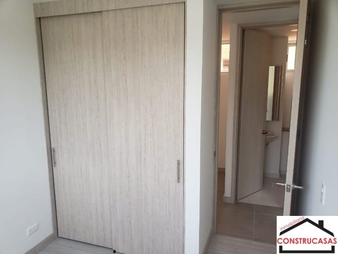 Apartamento de 2 alcobas en arriendo en Calasanz Parte Alta, Medellín, 67 m² · foto 10 de 21