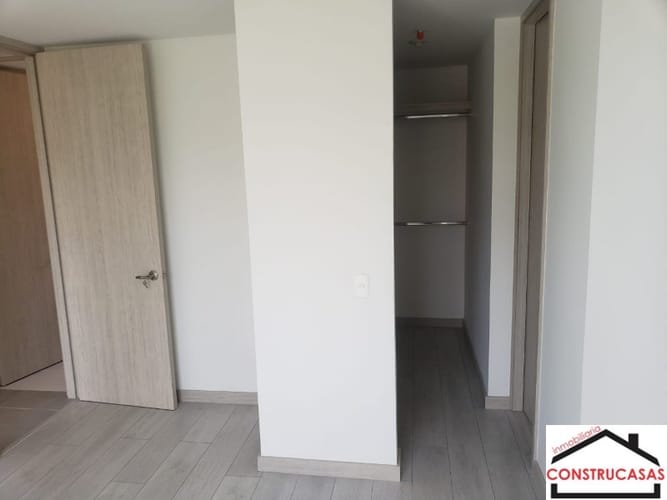 Apartamento de 2 alcobas en arriendo en Calasanz Parte Alta, Medellín, 67 m² · foto 12 de 21