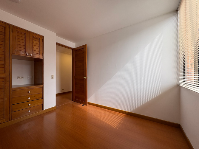 Apartamento de 3 alcobas en arriendo en Cedritos, Bogotá, 90 m² · foto 11 de 19