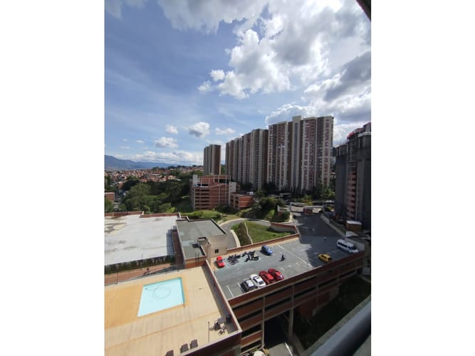 Apartamento en venta en Ciudadela Del Norte, Bello, 53 m² · foto 3 de 10