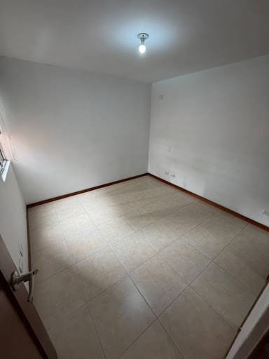 Apartamento de 3 alcobas en arriendo en Cumbres, Envigado, 86 m² · foto 15 de 15