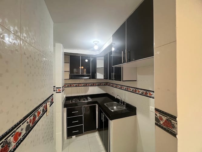 Apartamento de 3 alcobas en venta en Engativá, Bogotá, 50 m² · foto 4 de 15