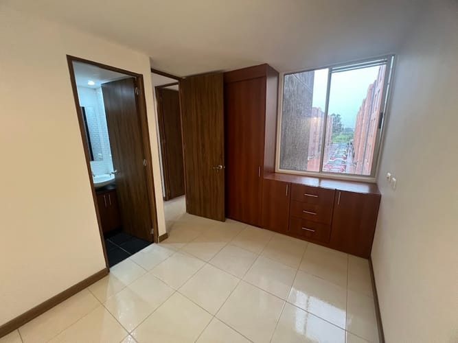 Apartamento de 3 alcobas en venta en Engativá, Bogotá, 50 m² · foto 6 de 15