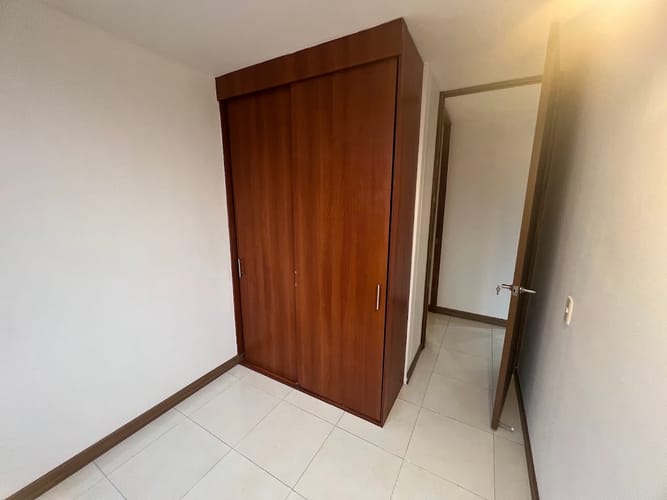 Apartamento de 3 alcobas en venta en Engativá, Bogotá, 50 m² · foto 11 de 15