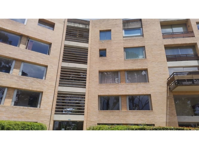 Apartamento de 4 alcobas en arriendo en Suba Urbano, Bogotá, 267 m² · foto 1 de 24