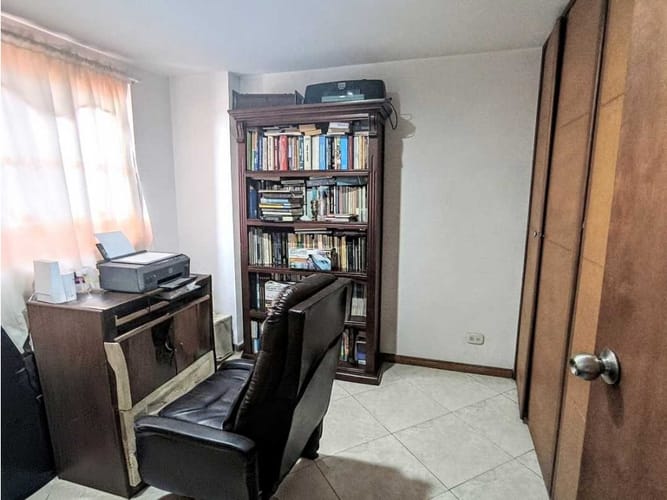 Apartamento de 3 alcobas en venta en Belén Rosales, Medellín, 72 m² · foto 9 de 10