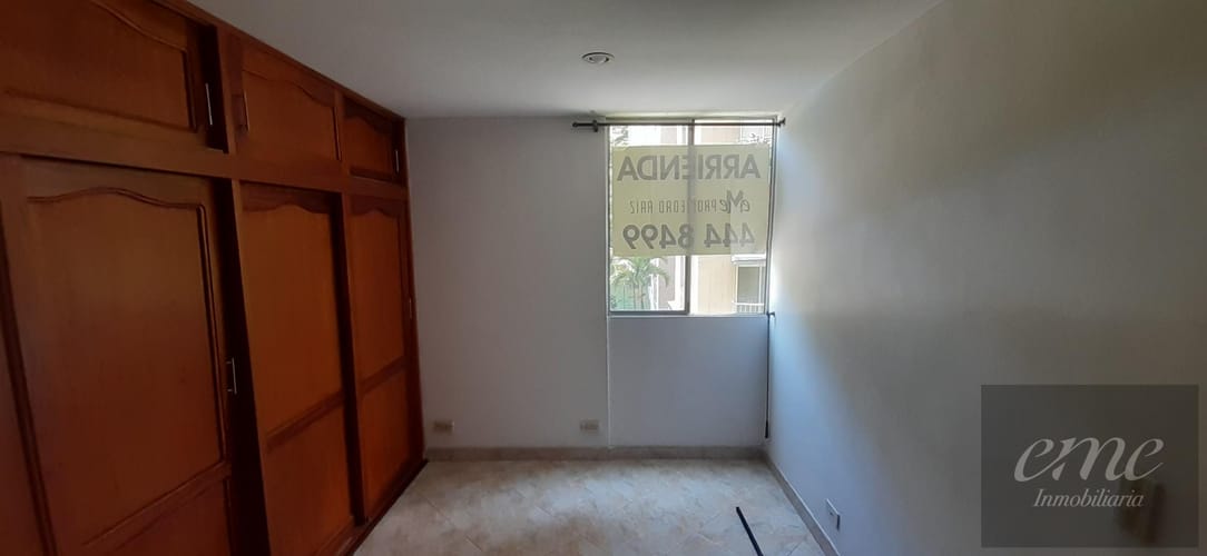 Apartamento de 2 alcobas en venta en Asomadera No.2, Medellín, 47 m² · foto 8 de 18