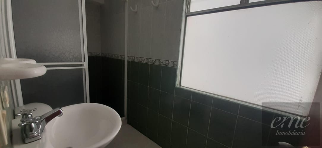 Apartamento de 2 alcobas en venta en Asomadera No.2, Medellín, 47 m² · foto 10 de 18
