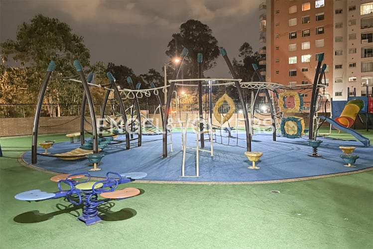 Apartamento de 3 alcobas en venta en Lagos De Cordoba, Bogotá, 163 m² · foto 22 de 22
