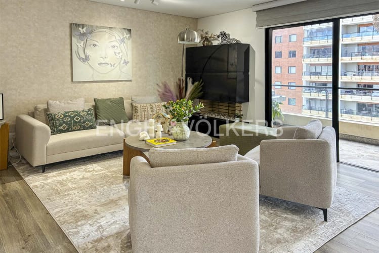 Apartamento de 3 alcobas en venta en Lagos De Cordoba, Bogotá, 163 m² · foto 2 de 22