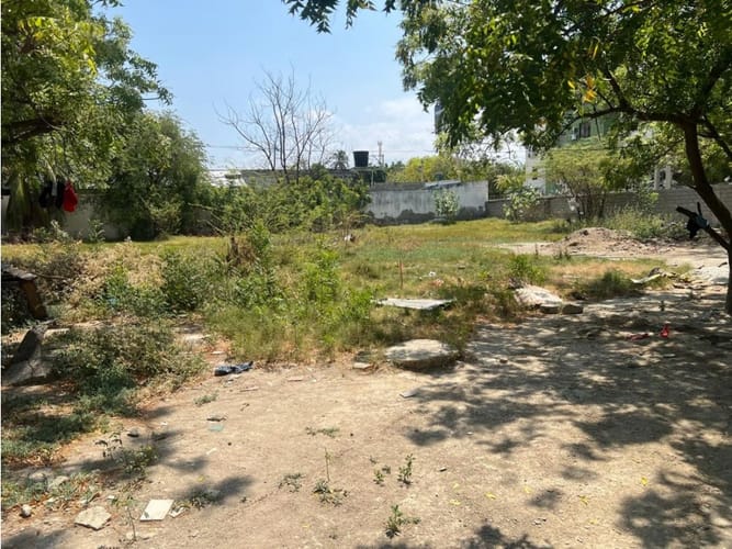 Lote en venta en Rodadero, Santa Marta, 1700 m² · foto 3 de 4