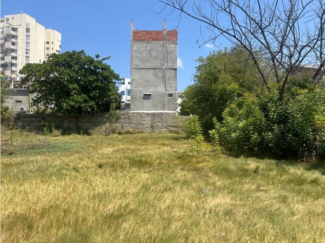 Lote en venta en Rodadero, Santa Marta, 1700 m² · foto 4 de 4
