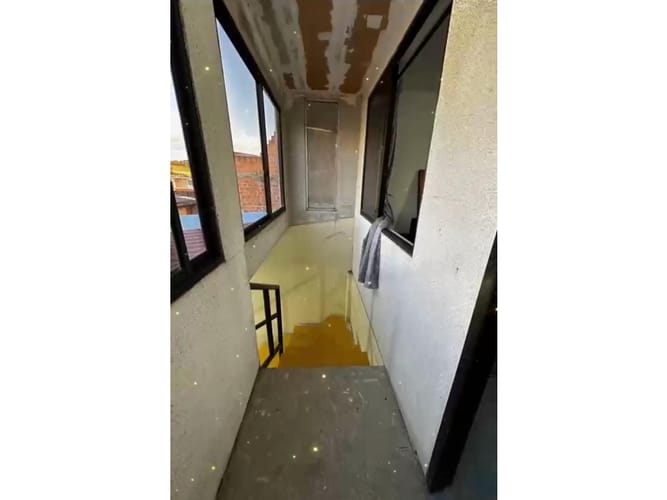 Casa de 5 alcobas en venta en Morelia, Pereira, 55 m² · foto 3 de 12