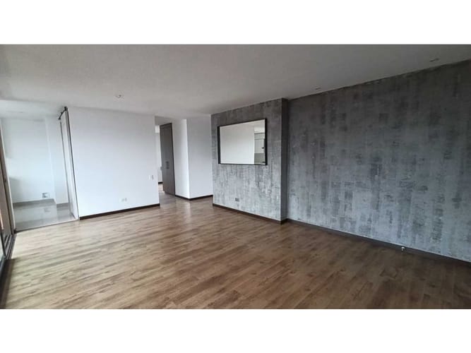 Apartamento de 2 alcobas en arriendo en La Calera, Medellín, 83 m² · foto 3 de 14
