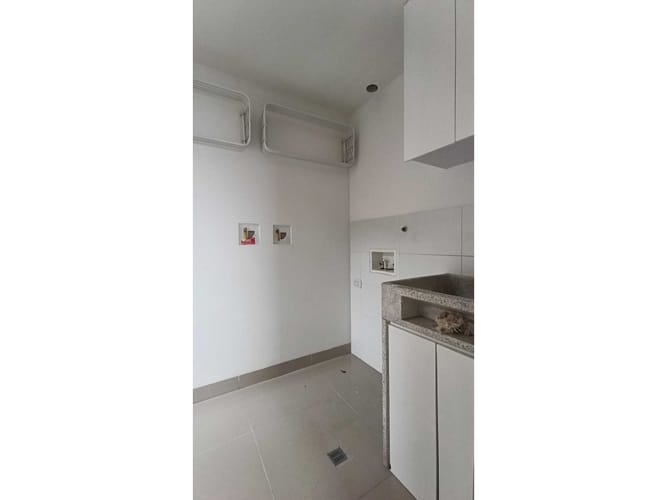 Apartamento de 2 alcobas en arriendo en La Calera, Medellín, 83 m² · foto 5 de 14