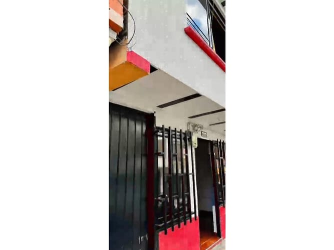 Casa de 5 alcobas en venta en Morelia, Pereira, 55 m² · foto 12 de 12