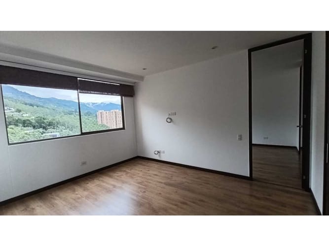 Apartamento de 2 alcobas en arriendo en La Calera, Medellín, 83 m² · foto 7 de 14