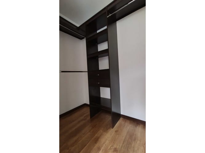 Apartamento de 2 alcobas en arriendo en La Calera, Medellín, 83 m² · foto 9 de 14