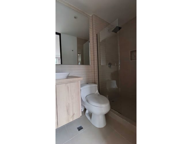 Apartamento de 2 alcobas en arriendo en La Calera, Medellín, 83 m² · foto 10 de 14
