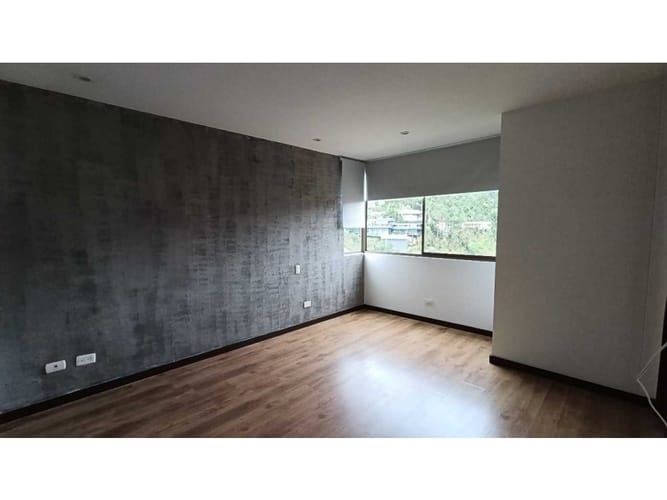 Apartamento de 2 alcobas en arriendo en La Calera, Medellín, 83 m² · foto 12 de 14