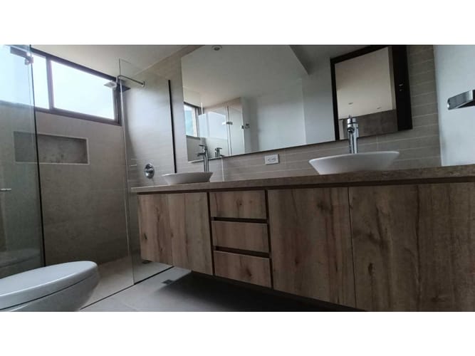 Apartamento de 2 alcobas en arriendo en La Calera, Medellín, 83 m² · foto 13 de 14