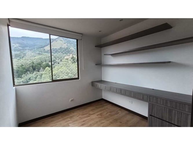 Apartamento de 2 alcobas en arriendo en La Calera, Medellín, 83 m² · foto 14 de 14
