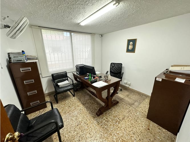 Casa de 6 alcobas en venta en La Flora, Cali, 292 m² · foto 20 de 24