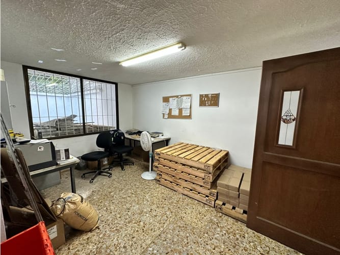 Casa de 6 alcobas en venta en La Flora, Cali, 292 m² · foto 24 de 24