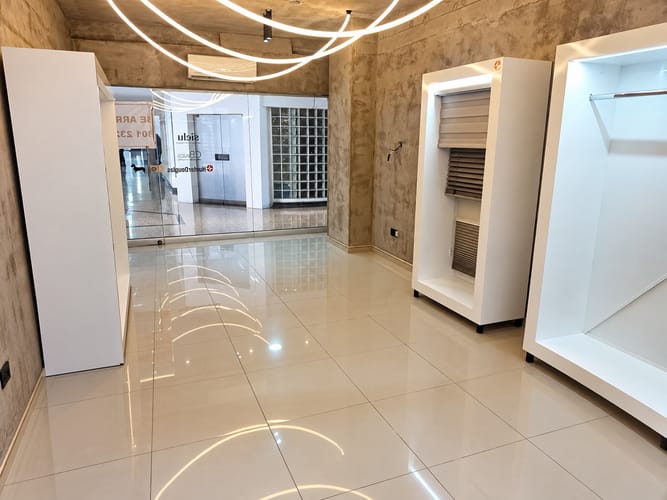 Local en venta en Cabecera Del Llano, Bucaramanga, 32 m² · foto 6 de 12