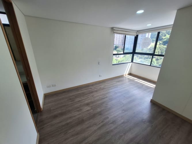 Apartamento de 2 alcobas en arriendo en El Poblado, Medellín, 65 m² · foto 14 de 20