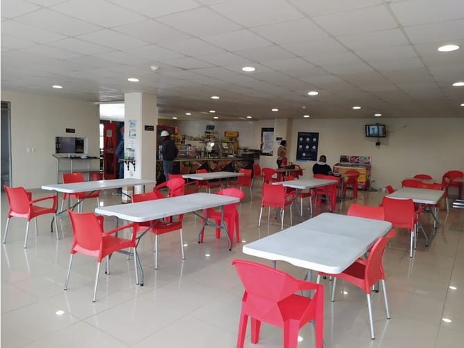 Bodega en arriendo en Echavarria, Madrid, 2550 m² · foto 17 de 20